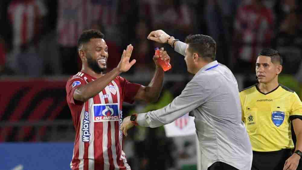 Celebración de gol de Miguel Ángel Borja. Foto: AFP.