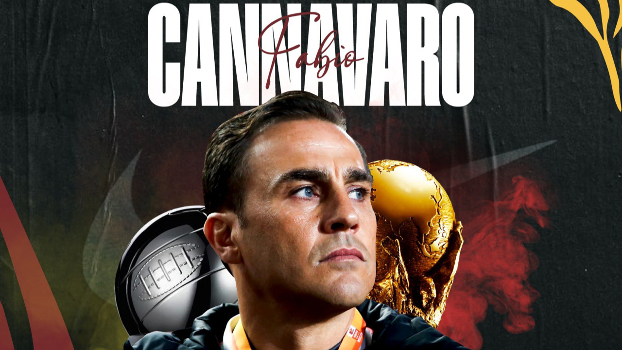 Presentación de Cannavaro. Foto: Benevento.