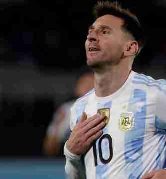 Lionel Messi podría ser baja en Argentina.